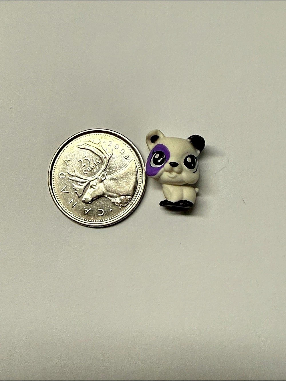 Littlest Pet Shop (Series 1) #1-28 Sootsie Bullpup teeniest tiniest